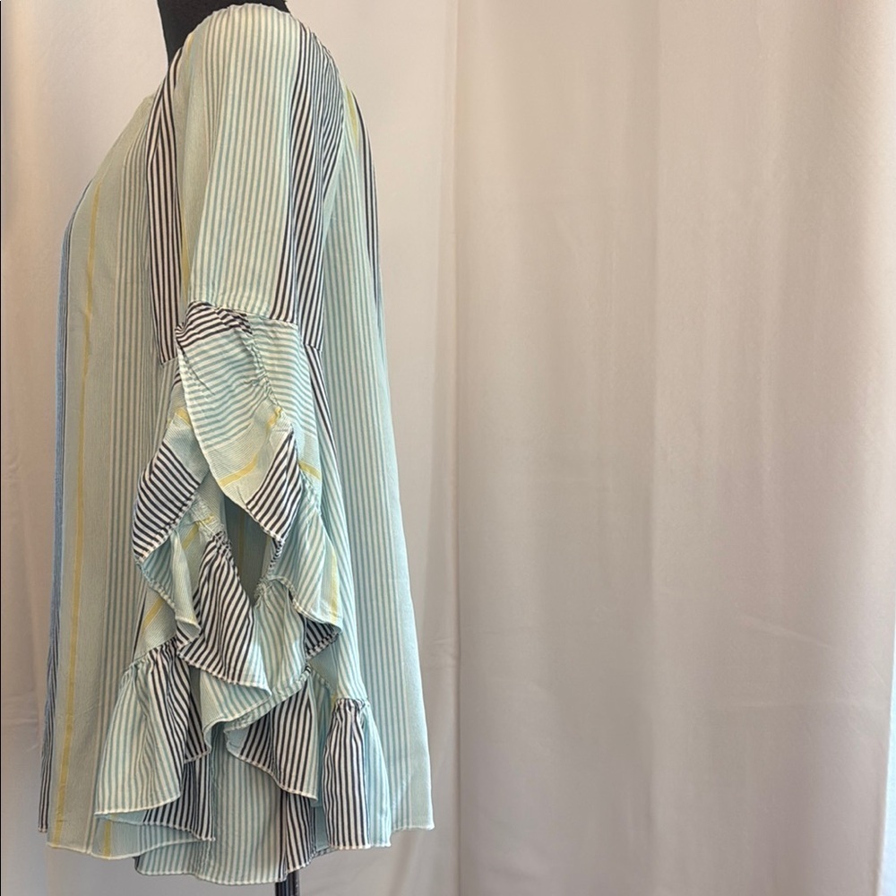 Boho Style Striped Off-Shoulder Ruffle Sleeve Top - Picture 2 of 10